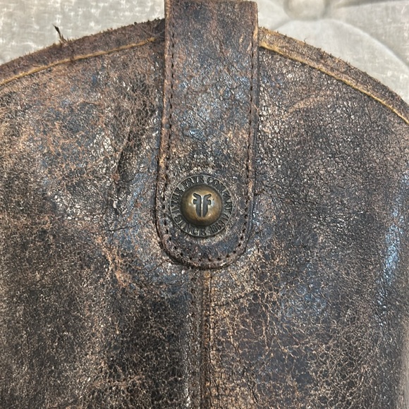 Frye distressed leather boots size 6 - Picture 2 of 6